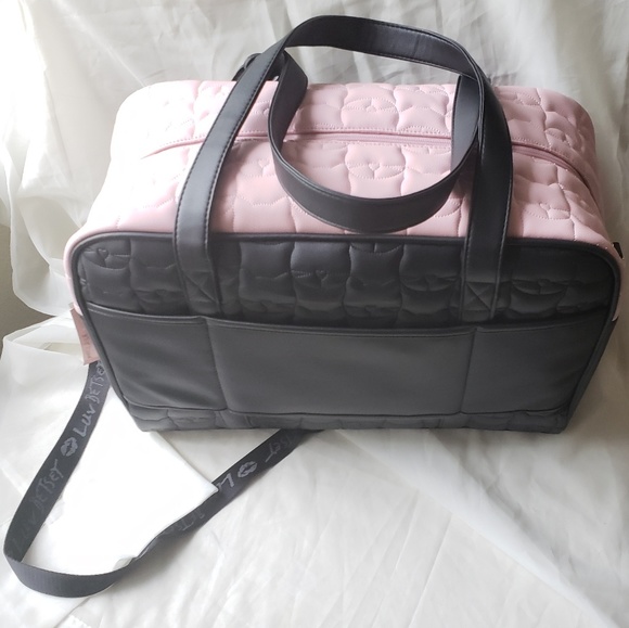 NWT Betsey Johnson Weekender and Wristlet - Picture 3 of 7